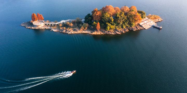 Hongfeng Lake Scenic Area
