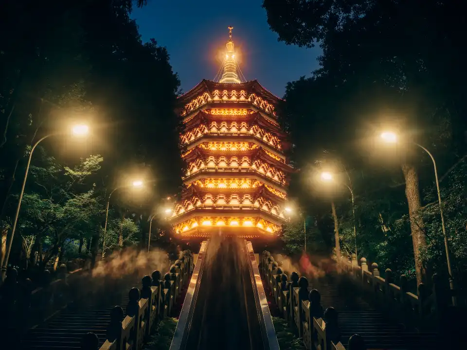2_Leifeng Tower