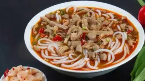老陈紫溪粉(海洋公园店) in Nanping