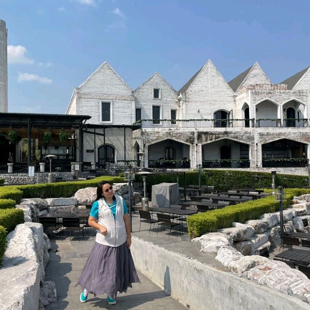 MidWinter ปราสาทสวยๆในเขา​ใหญ่​