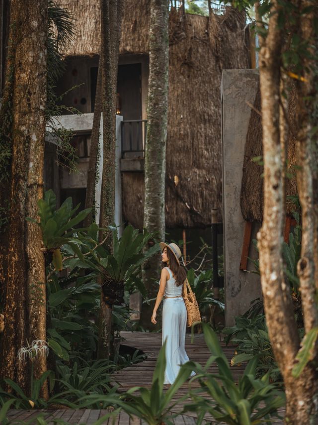 ที่พักสไตล์ Rustic Tropical ณ เกาะช้าง
