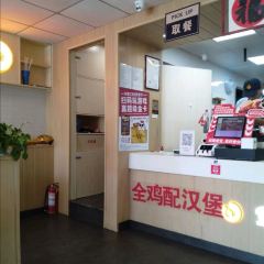 华莱士·全鸡汉堡(景宁金格店) User Photo