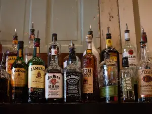 Red Red Wine Bar + Bistro