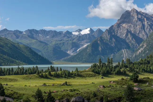 Разрешено размещения с домашними животными Отели в г. Нанбу