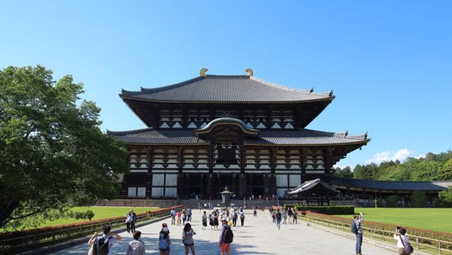 Todai-ji Hokkedo (Sangatsudo, March Hall)