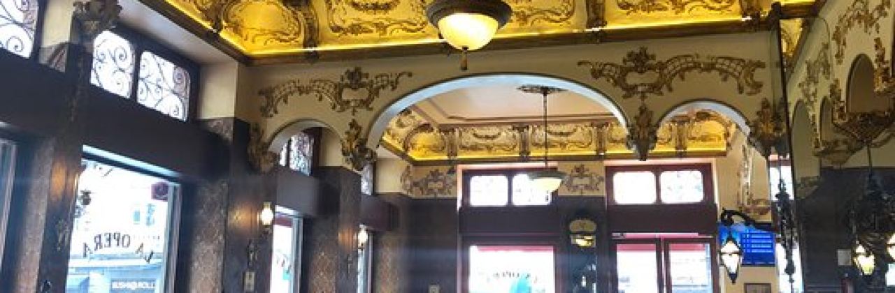 La Opera Bar