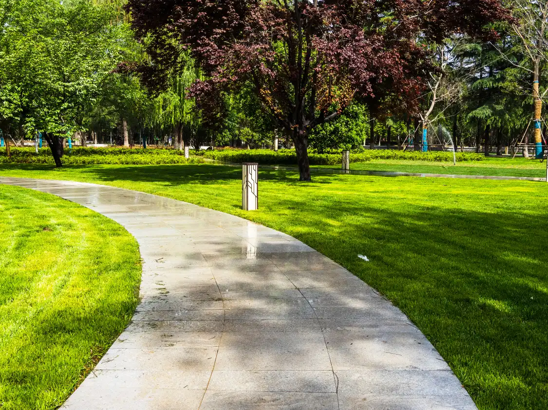 Hotels near Gushuyuan (West Gate)