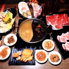 Master Of Mushroom 여행 사진