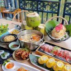 嗲嗲的椰子鸡·海南火锅(亚龙湾博后村店) User Photo