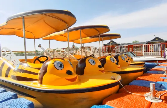 甘霖烏素旅遊區水上電單車票大小同價