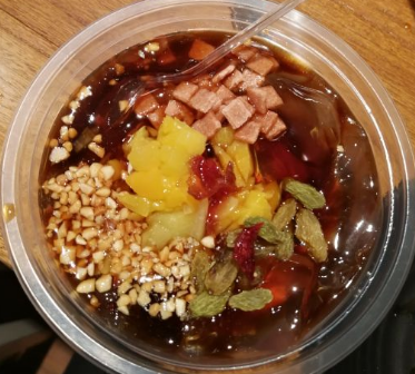 牛小嫩串串火锅(老国贸总店)