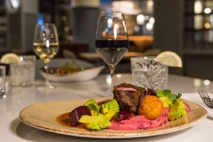 OTIUM Lounge and Restaurant