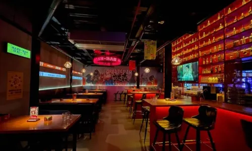 MEZE-BAR