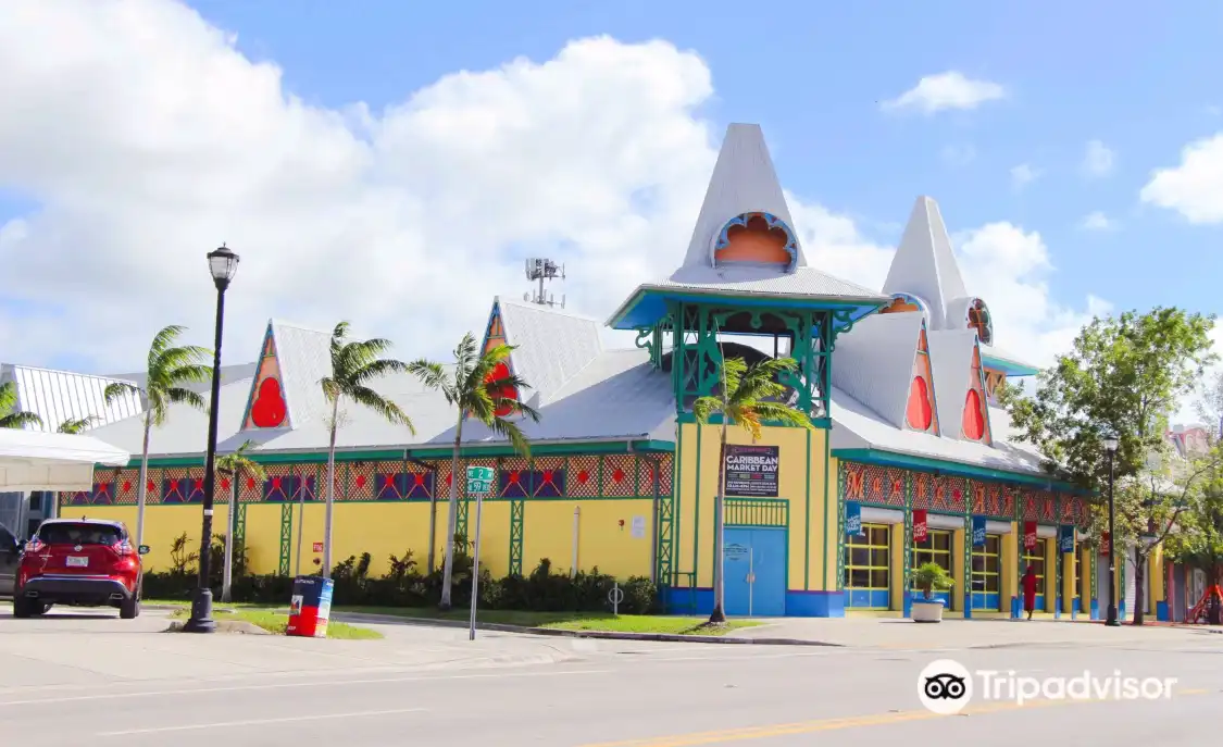 Hotels near Little Haiti