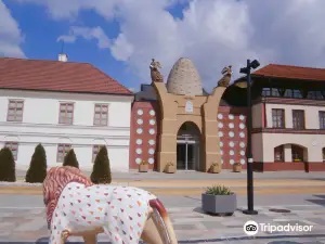 Herend Porcelain Museum