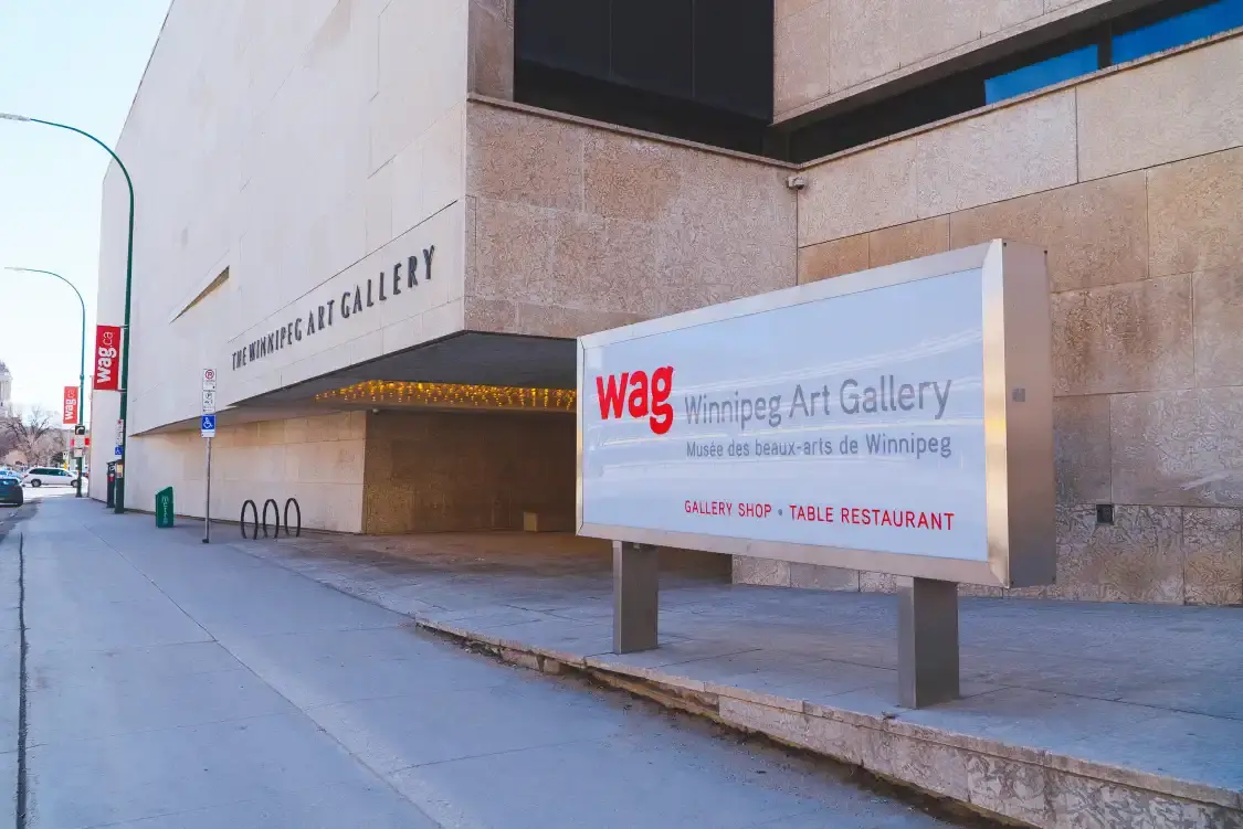 Hotels near Winnipeg Art Gallery