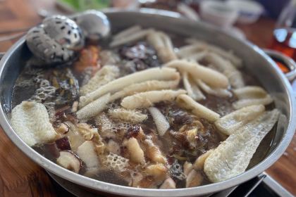 Tian san wei jun zi yuan