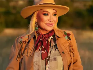 Albuguerque Smoke Show: Blake Shelton & Friends