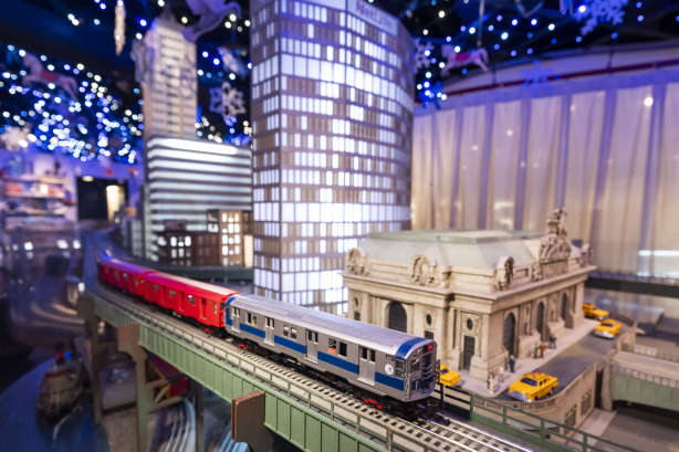 holiday-train-show-new-york-transit-museum-tickets-dates
