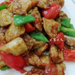 昌黎天明宾馆·犇羴鱻海鲜大排档(黄金海岸店) User Photo