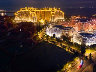 維多利亞港附近酒店