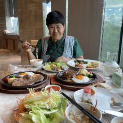 文山凤凰酒店·西餐咖啡厅 User Photo