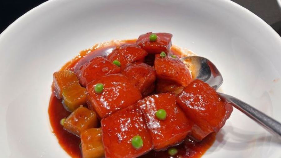 咨言烤鸭·烩面(汇艺银河里店)