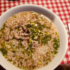 322猪肉米粉铺 User Photo