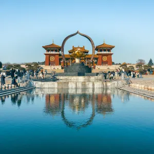Baolian Temple