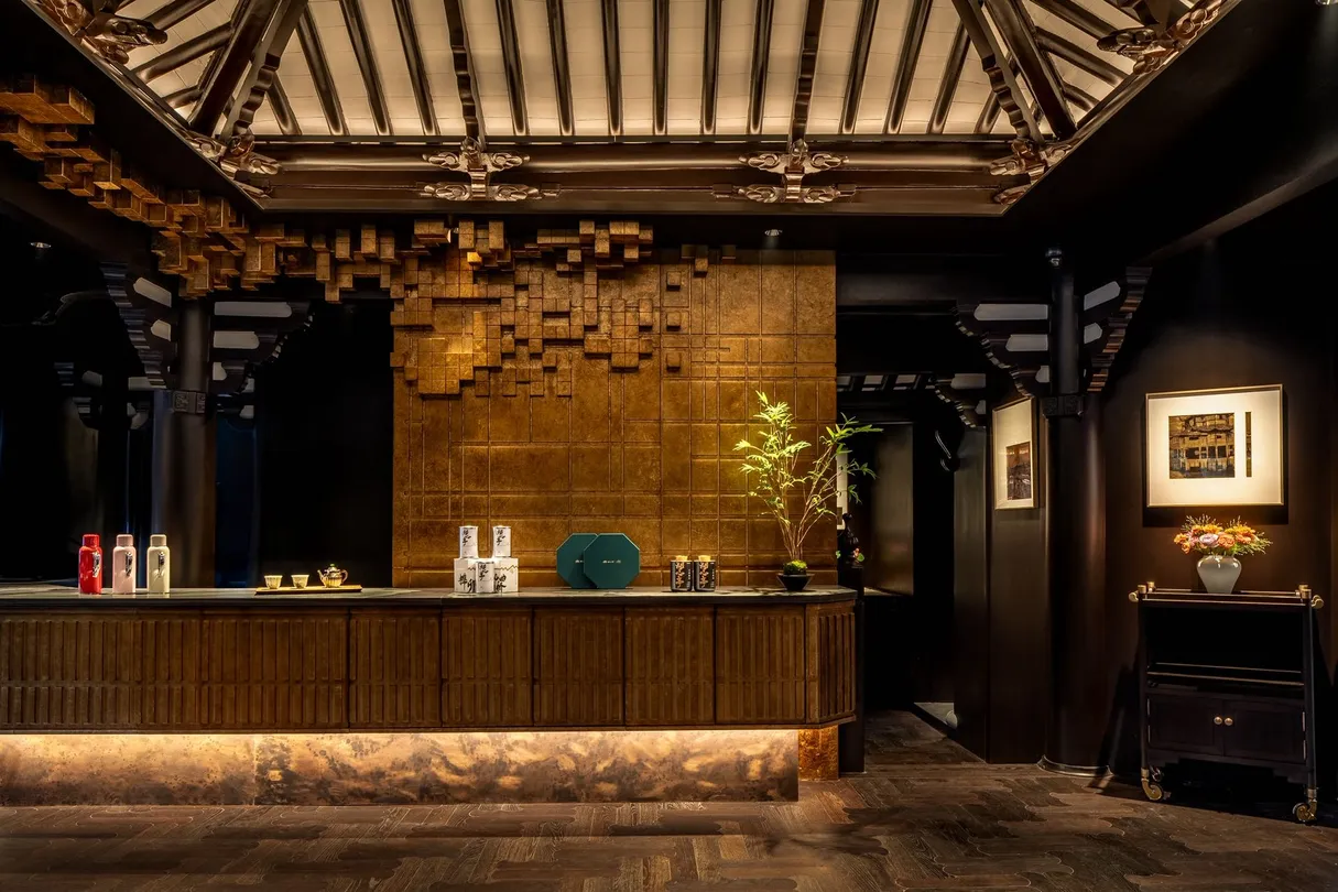 3_Yu Garden Lakeside Pavilion Teahouse