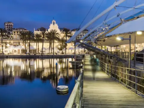 제노아의 인기 야경 필수 코스