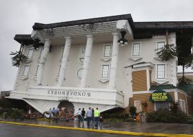 Hotels near Dollywood