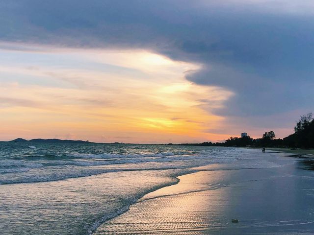 Sunsets in Ao Kao Beach