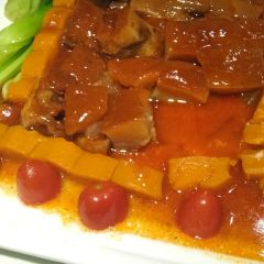 Yue Bin Lou User Photo