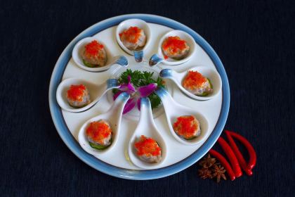 Yue jun ba zi lao pai hot pot