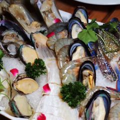 CITY OF SKY PUB User Photo