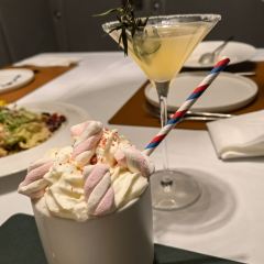 Spring Restaurant 여행 사진