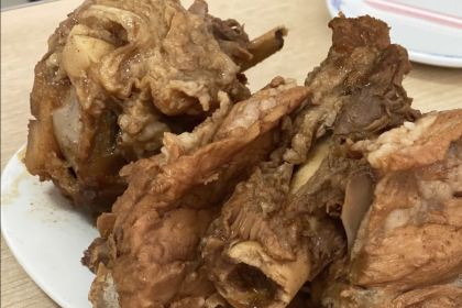 东北菜馆(旌旗广场店)
