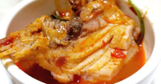 缘湖鱼庄石锅鱼