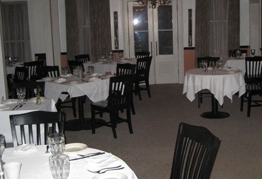 Poolville Country Store Fine Dining Restaurant and Bed & Breakfast