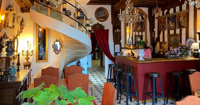 La Cour du Roi - Bar à vins