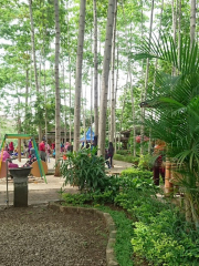 Taman Hammock Bukit Dhoho Indah Kediri