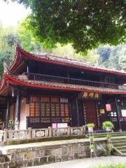 Mount Emei—Luofeng Buddhist Convent