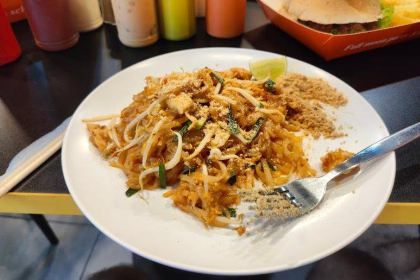 Papaya Restaurant (Indian & Thai Food)