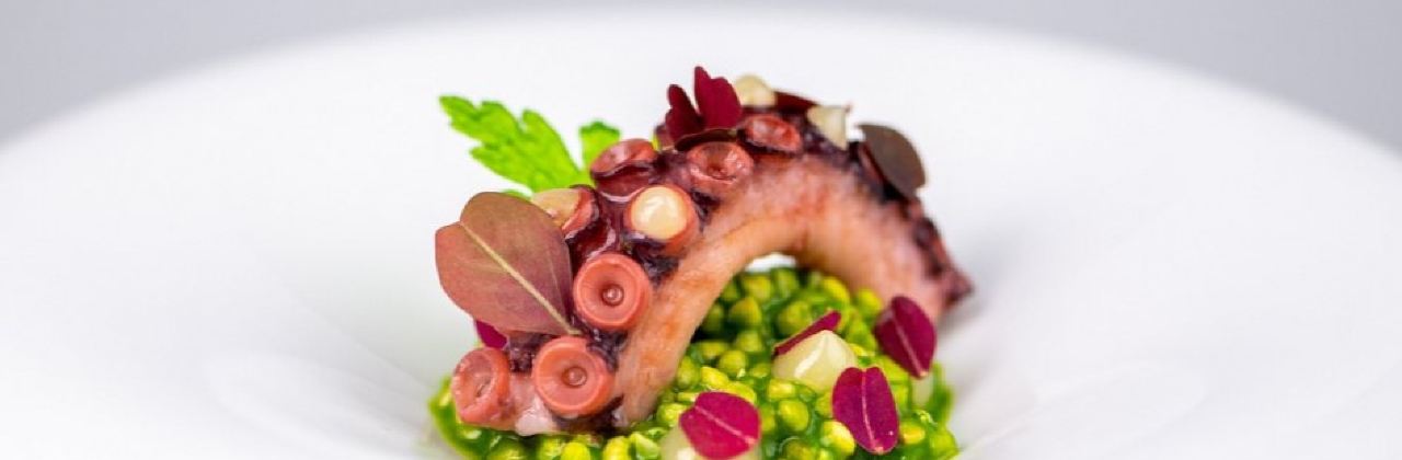 Rumour by Rácz Jenő