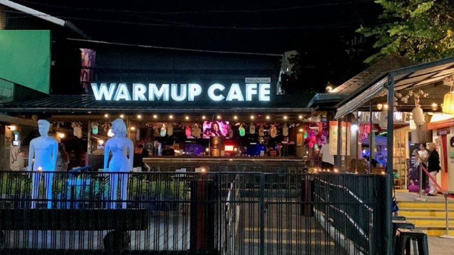 Warm Up Cafe
