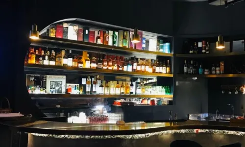 酒池酒吧WHISKY&COCKTAIL