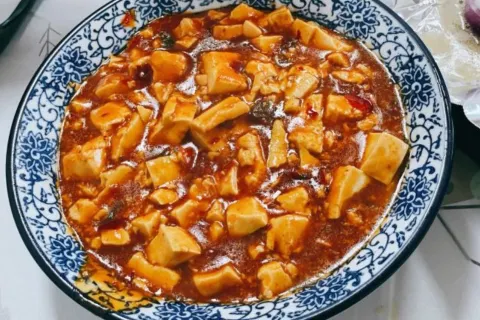 XIONG DILIA