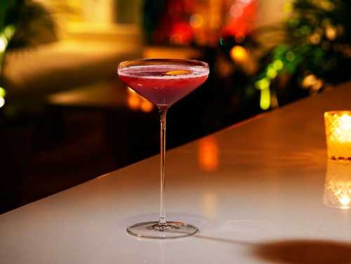 Lobby Bar