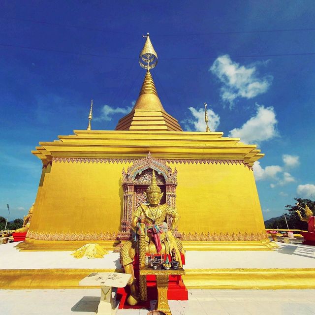 พระมหาเจดีย์​ 500​ ยอด